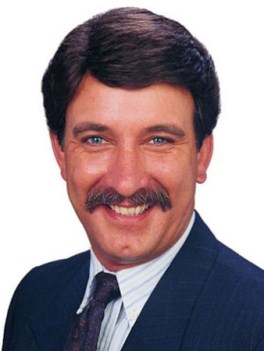 Ron Toupee<br> Jon Renau Men's Wigs