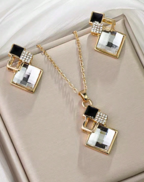 Vintage Style Jewelry Set Black